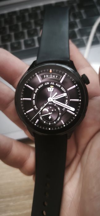 Продам смартгодинник  Xiaomi Watch S1 Pro