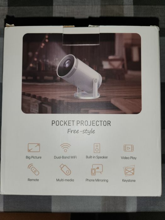 Projetor novo branco