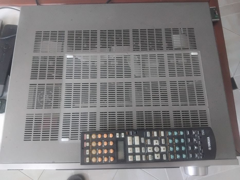 Amplificador Yamaha av receiver rx-v661