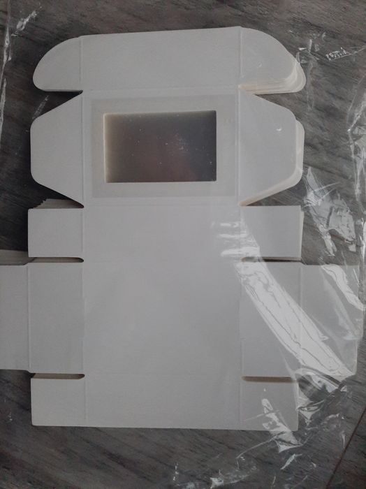 Pudełka prezentowe białe małe 8x6x3 cm