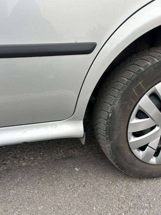 Skoda Octavia Tour 2005 1.6 MPI