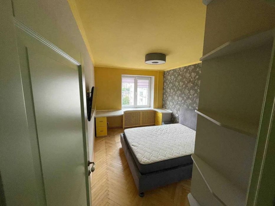 Продаж світлої 2 кімнатної квартири вул Вагонна (Любінська) - зображення 2