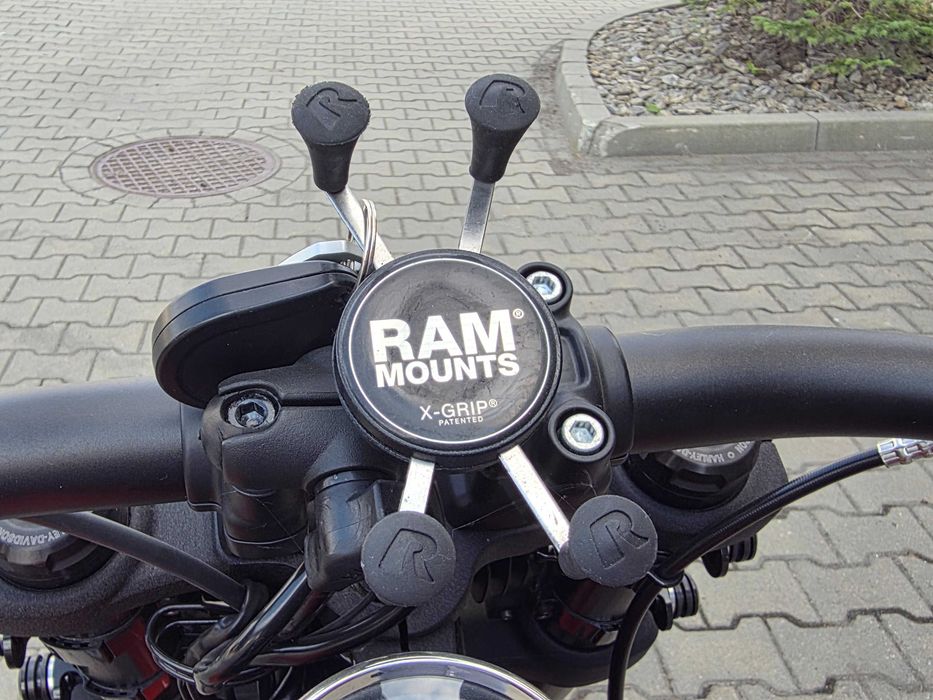 Fat Bob salon PL 4400 km