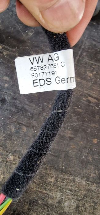 siłownik elektryczny klapy bagażnika prawy lewy 657827852c 657827851c