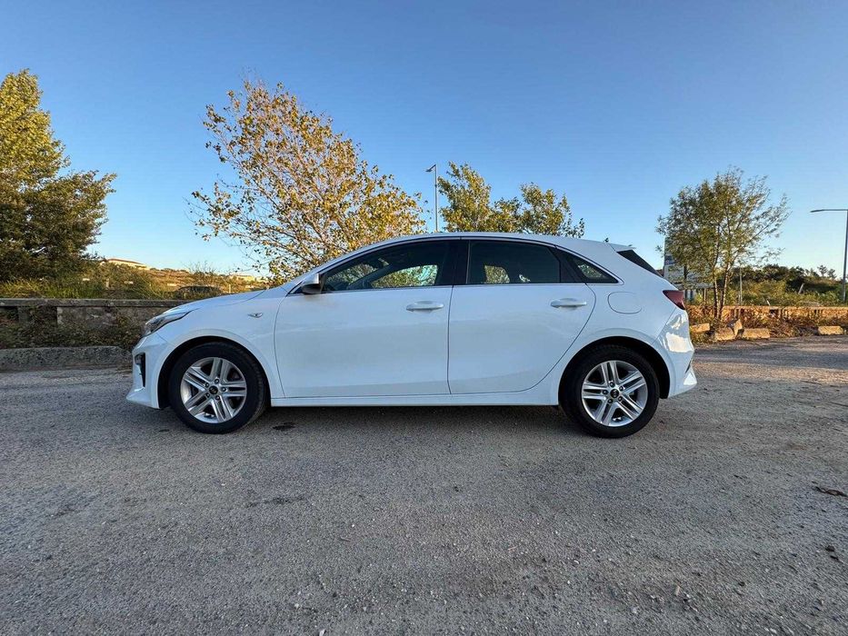 Kia Ceed 1.0 T-GDI 2021 120CV