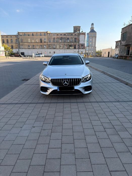 Mercedes-Benz Klasa E Mercedes-Benz E 220d W213 Kombi 2018 | 9G-Tronic | MultiBeam | Burmest