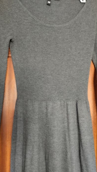 Vestido malha cinza