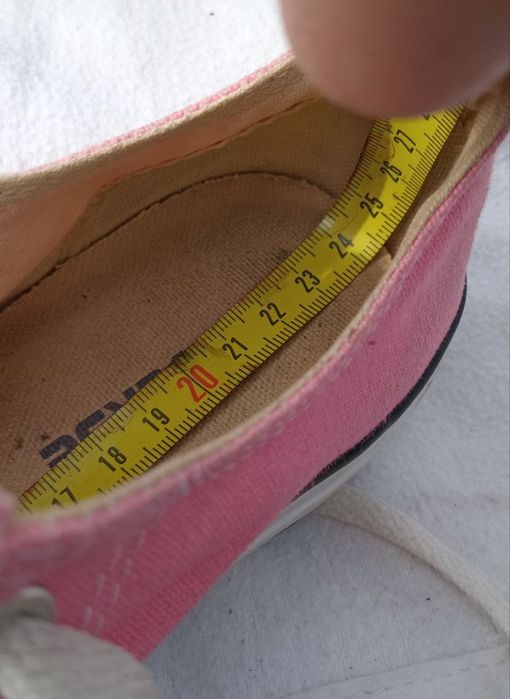 Жіночі фірмові кеди конверси