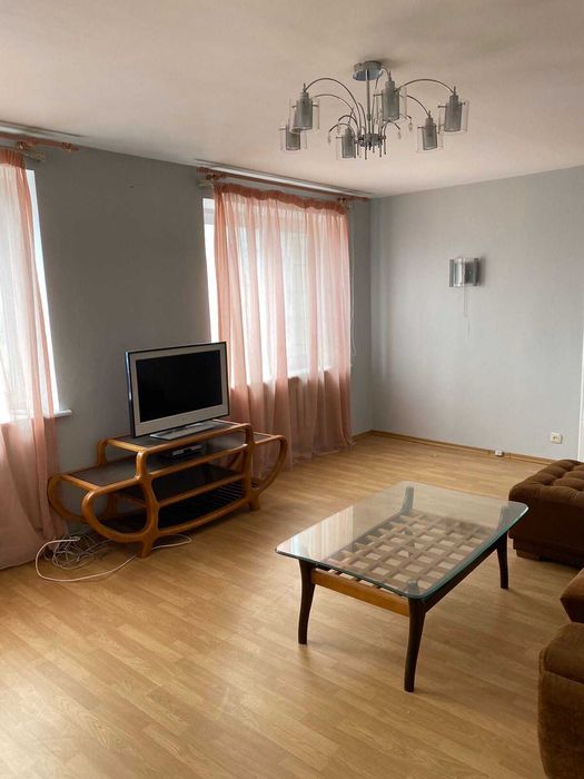 4-кімн. квартира по вул. Левка Лук’яненка, 2Л. Оболонь. Мінська