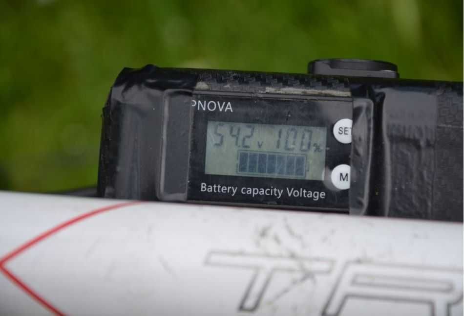 Rower elektryczny trekingowy