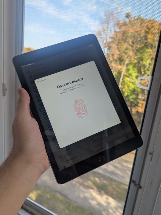 iPad 6 32gb 86% акб