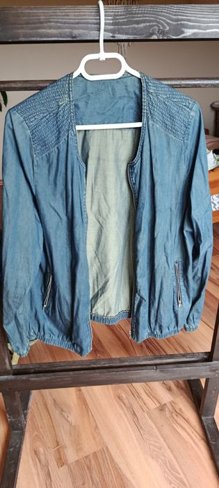 Kurtka bomberka jeans