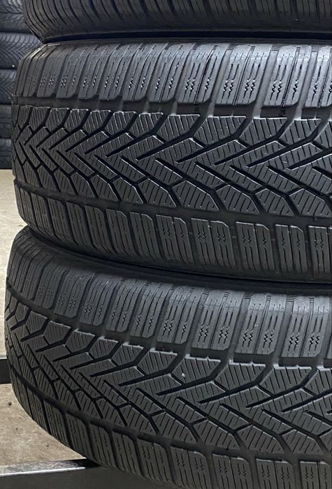 Шини 225/55 R17 Semperit Speed-Grip 2| Зима | 7мм | 4шт