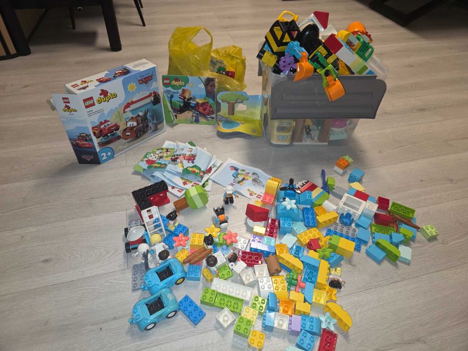 Zestaw LEGO Duplo 7,7kg | Pociąg 10874 | Auta McQueen | Instrukcje