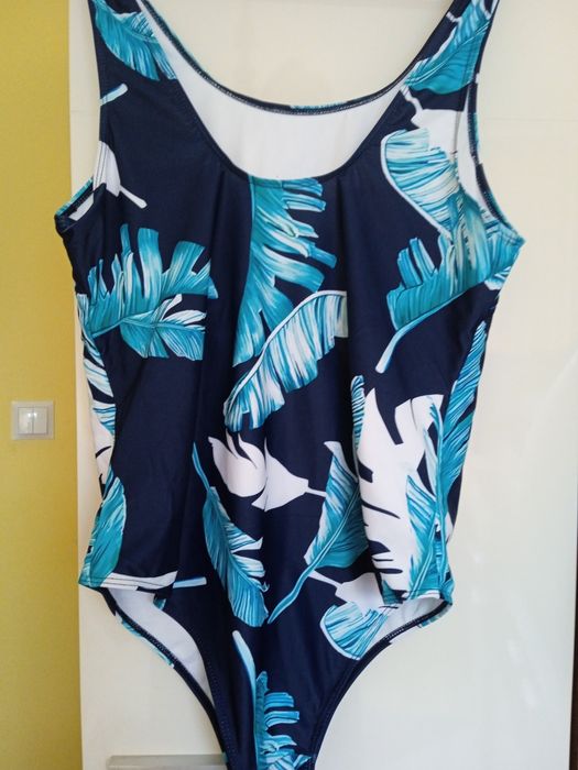 Strój kąpielowy jednoczęściowy r.3XL
