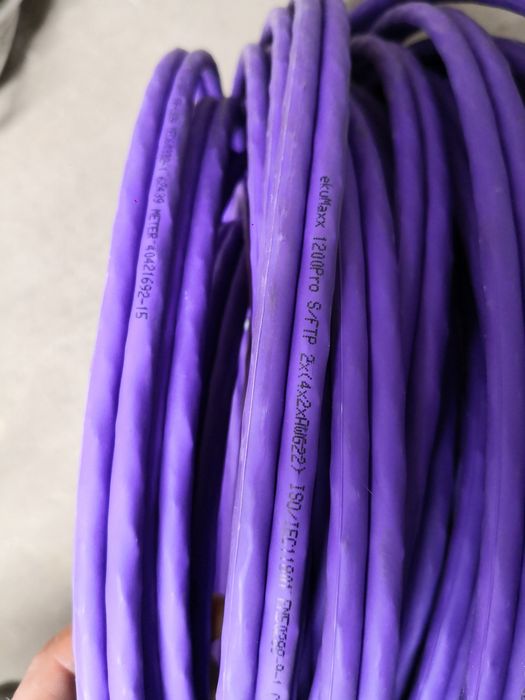Kabel cat7  4x2x0,8
