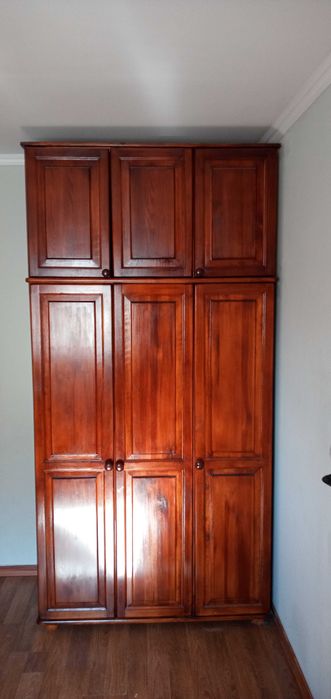 Szafa ubraniowa drewniana 240x120x60 cm