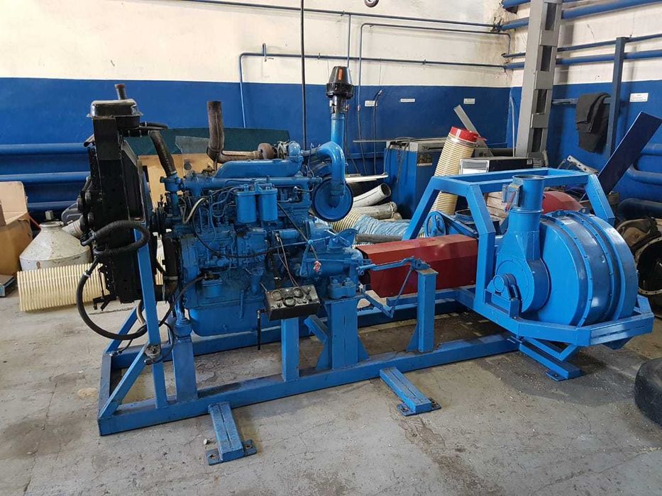 Пневмоперегружатель зерна ПТЗ-30 дизель  пневмотранспортер