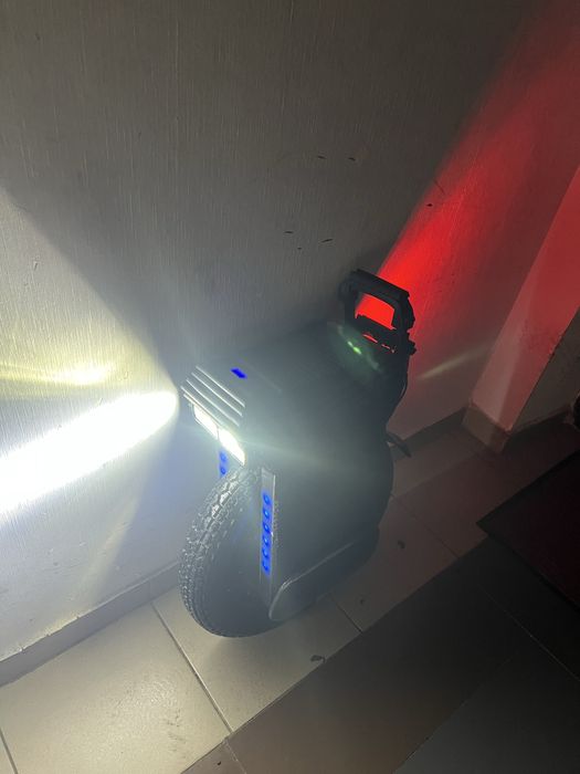 Кастом Обмен два моноколеса Inmotion V10F