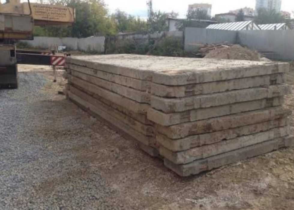 Аеродромна плита ПАГ-18 (1 сорт). Рівні петлі, без сколів.