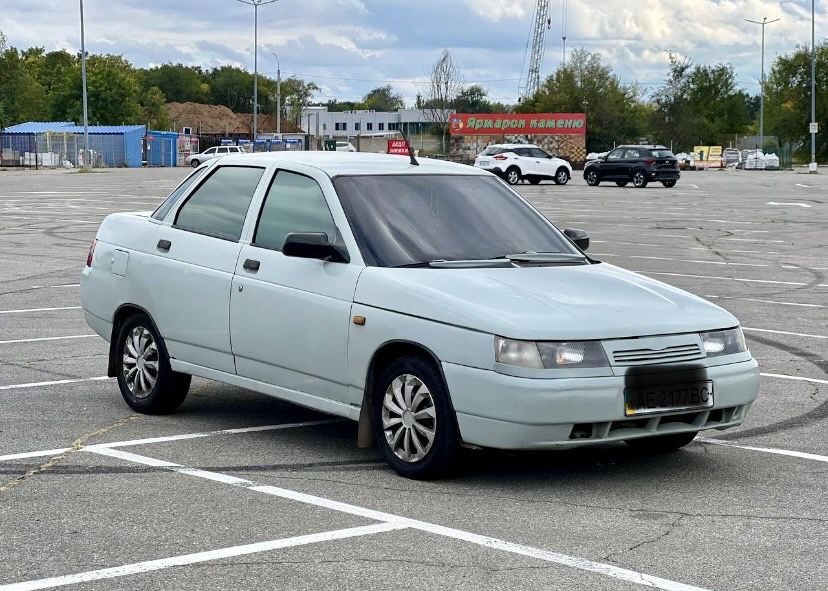 Продам хороший , надежный автомобиль