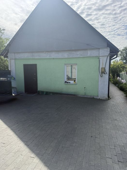 Житло в центрі Бородянки
