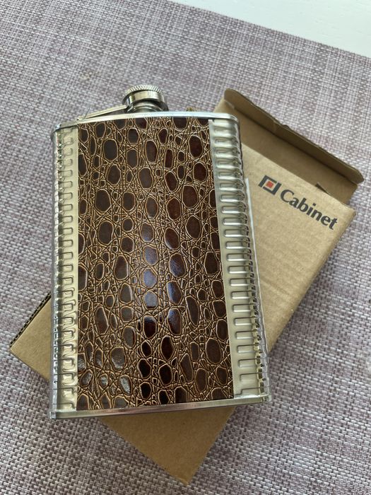 Продам металеву флягу