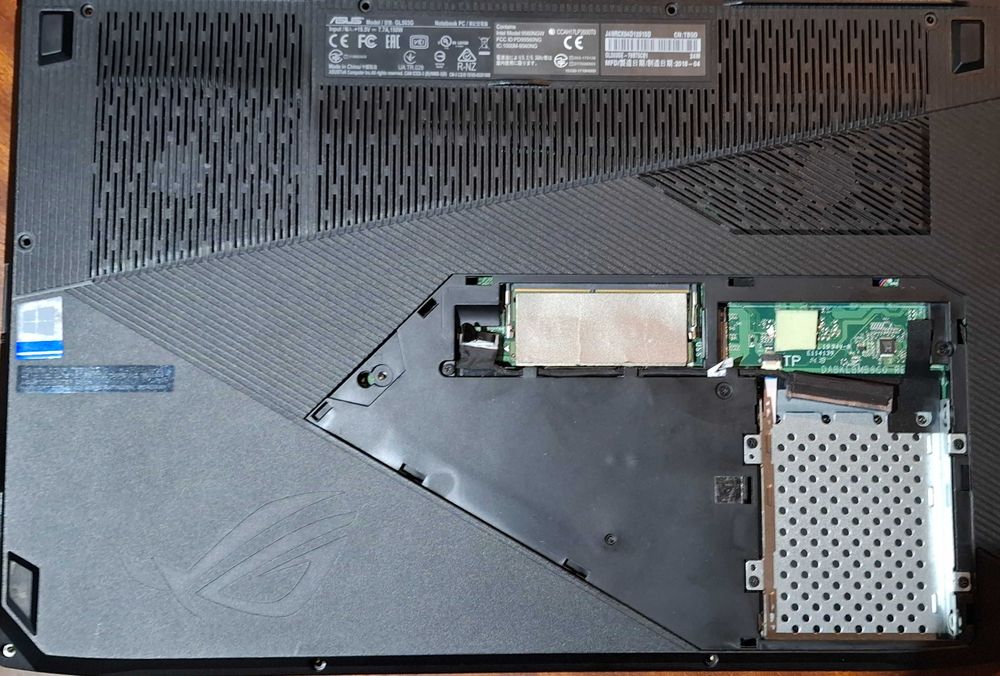 Portátil Asus ROG Strix GL503GE- 78BT5CB1 (para peças)