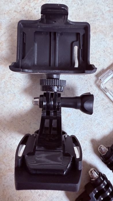 Akcesoria uchwyty obudowa do kamery - całość tanio