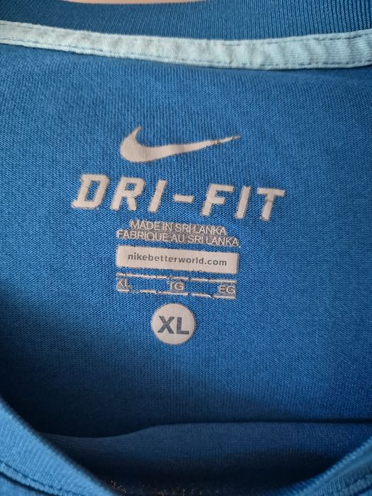 T shirt Nike r.XL