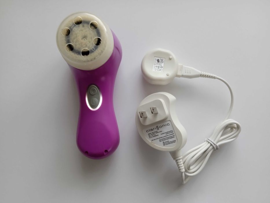 Продам устройство для очищения кожи - Clarisonic Mia 2