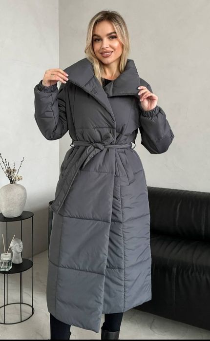 Пальто зимове, пуховик