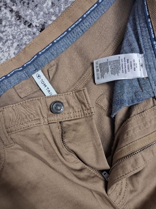 Брюки чоловічі.