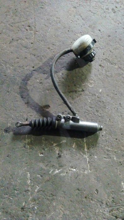 Главный цилиндр сцепления варио 814, рекс 611,709,711,МАН Л2000 ЛЕ