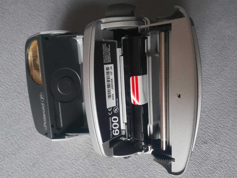 aparat polaroid polecam