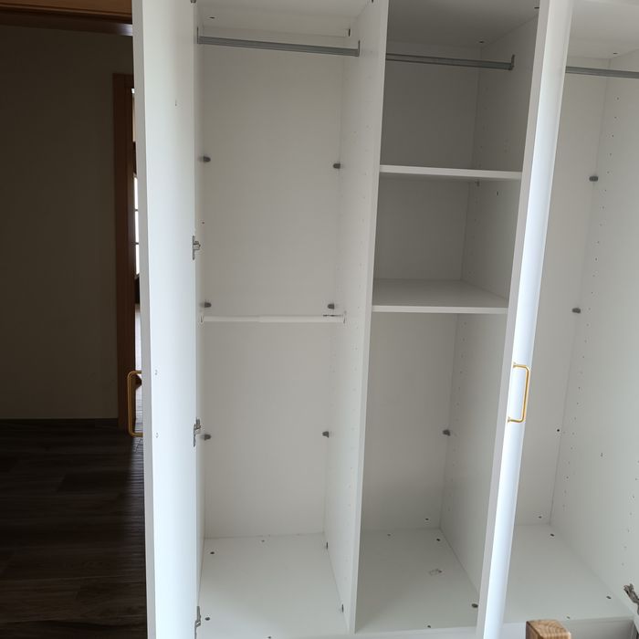 Roupeiro VIBY 150X200 3 portas branco