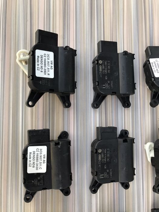 Моторчик заслонки климат контролю Пассат Б6 моторчик заслонки Passat