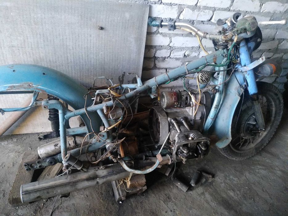 МТ11 Днепр МТ10 МТ9 Крыло Переднее Голубое Коляска Воздухан Переднє МТ