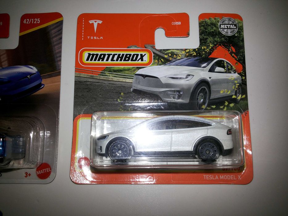Tesla Hot Wheels , Matchbox - Carros Miniaturas de Coleção Escala 1/64