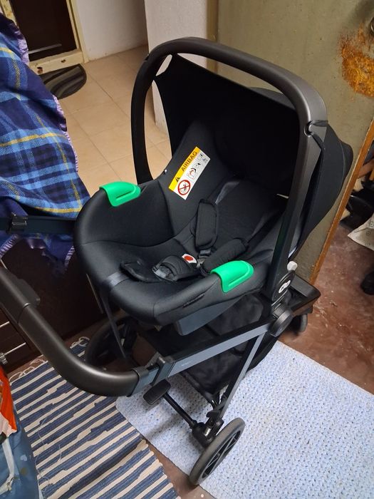 Carrinho kinderkraf  + Newly + Mink Pro (preto)