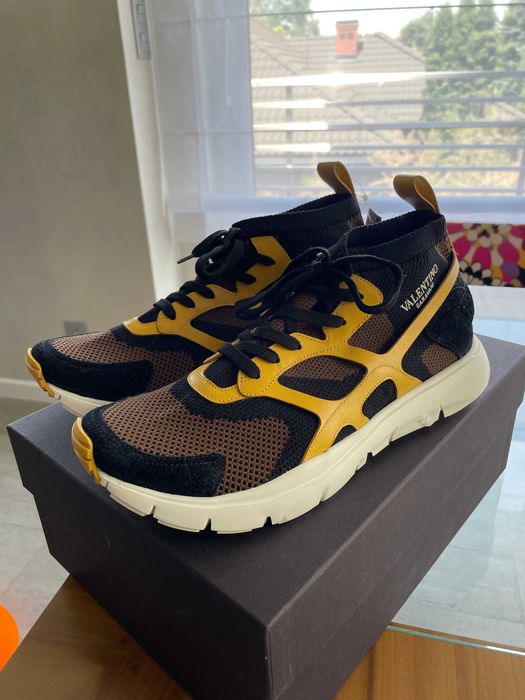 VALENTINO - nowe snikersy, r. 45 w sklepie 2450 zł