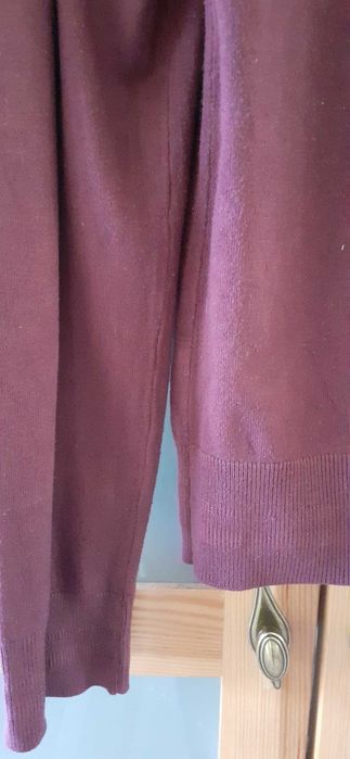 Męski sweter ze stójką L burgundowy