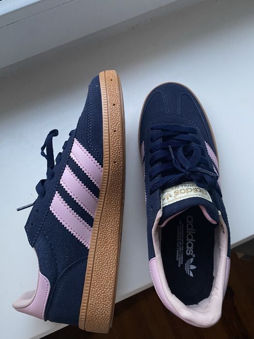 Adidas speziale