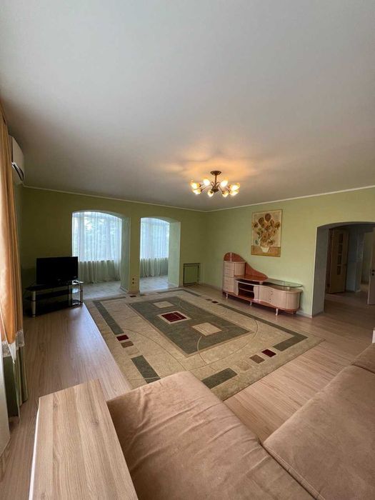 Продажа просторная 4ком квартира кирпичный дом Казакова Центр Гагарина