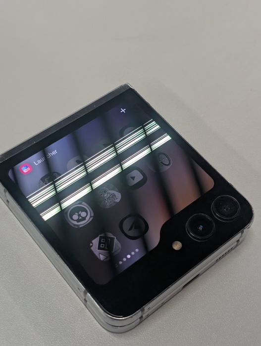 Samsung galaxy z flip 5 8/256