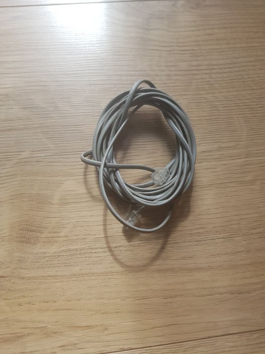 Sprzedam 2 sztuki  kabel telefoniczny - długi