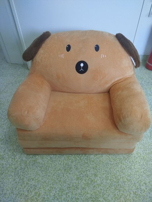 Sofá 2 em 1 para criança