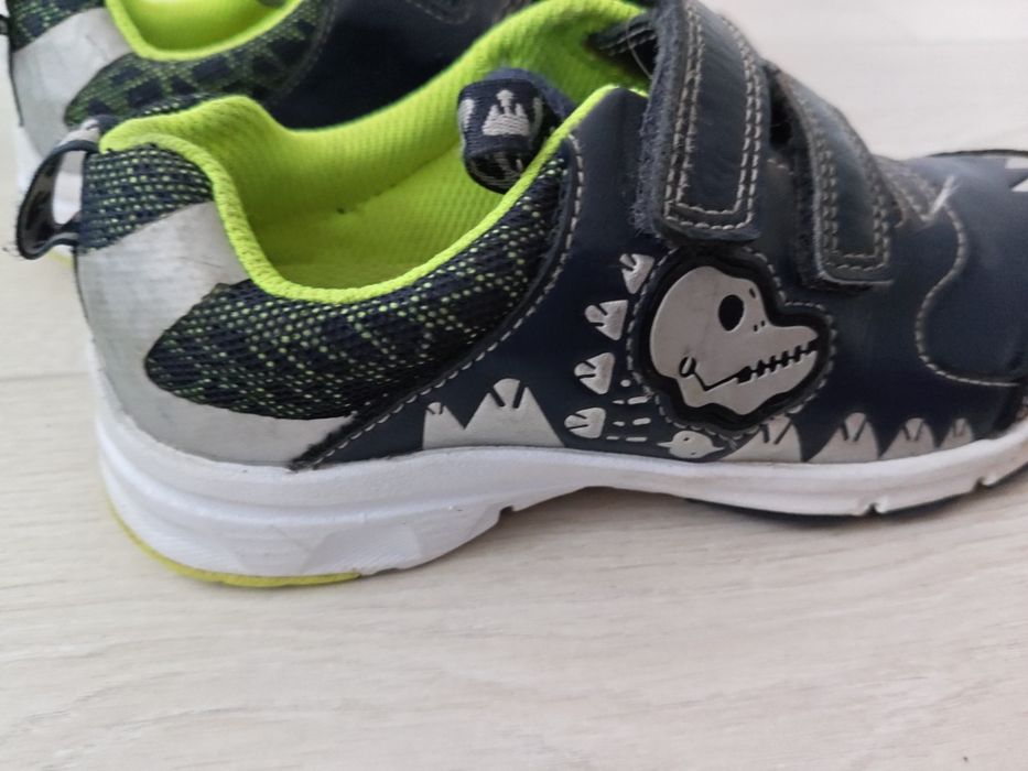 Кросівки Clarks, шкіряні