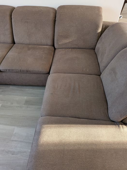 Sofá em U com 2 chaise longues e arrumação