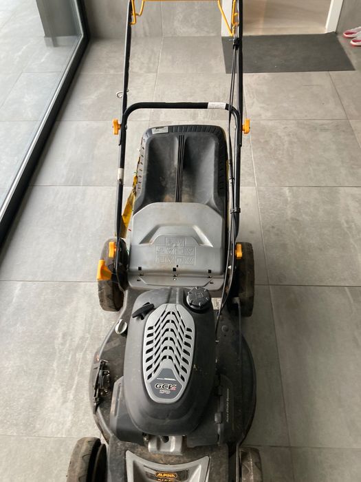 Corta relvas Honda GCVx 170